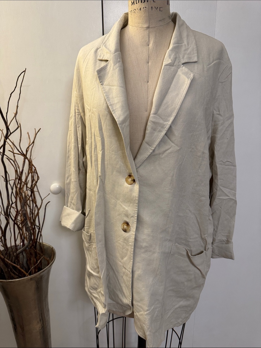 Time and Tru Light Cream Single-Breasted Relaxed Blazer